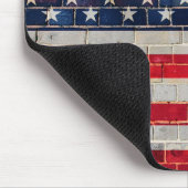 Tapis De Souris Drapeau américain sur un mur de briques (Coin)