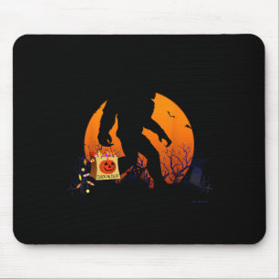 Tapis De Souris Drôle d'Halloween Bigfoot Trick Or Treating Pleine