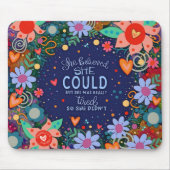 Tapis De Souris Drôle Floral joyeux Croyé Citation Fatiguée (Devant)