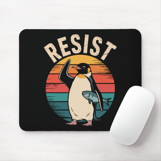 Tapis De Souris Drôle Penguin Résiste À La Manifestation Contre Le (Avec souris)