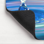 Tapis De Souris Écoulement clair de baisses de l'eau bleue (Coin)