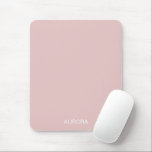 Tapis De Souris Élégant Dusty Blush Nom personnalisé -<br><div class="desc">Améliorez votre espace de travail grâce à cette mousepad élégante et élégante, dotée d'un arrière - plan poussiéreux apaisant et de votre nom personnalisé en typographie moderne et propre. Parfait pour un usage domestique et professionnel, ce mousepad personnalisé apporte une touche d'élégance et d'individualité à votre bureau. Un cadeau réfléchi...</div>