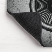 Tapis De Souris Enceinte sur un mur fissuré (Coin)