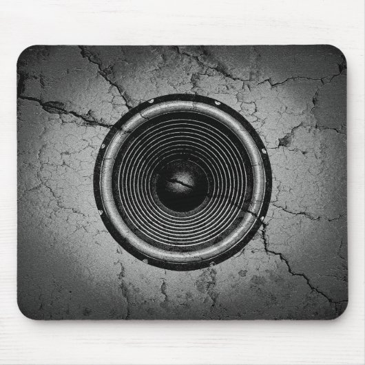 Tapis De Souris Enceinte sur un mur fissuré (Devant)