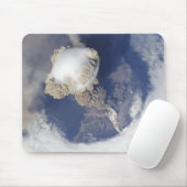 Tapis De Souris Éruption du volcan Sarychev (Avec souris)