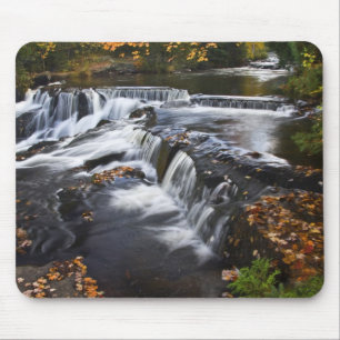 Tapis De Souris États-Unis, Michigan, Upper Peninsula. Bond Falls