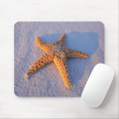 Tapis De Souris Étoiles de mer sur le sable blanc (Avec souris)