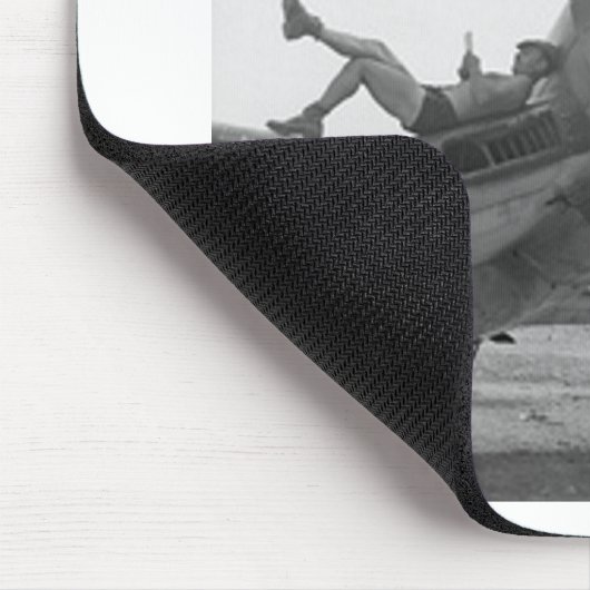 TAPIS DE SOURIS F4U CORSIAR SUR BOUGAINVILLE (Coin)