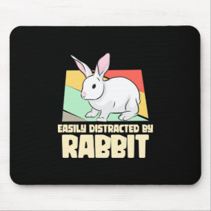 Tapis De Souris Facilement Distrait Par Le Lapin