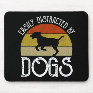 Tapis De Souris Facilement Distrait Par Les Chiens