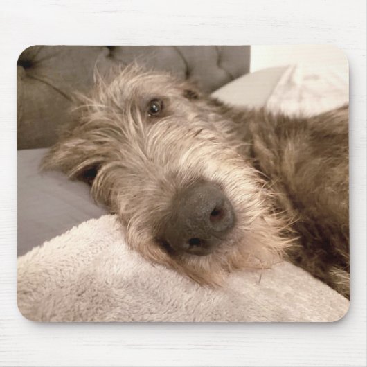 Tapis De Souris Fatigué jeune Wolfhound irlandais (Devant)