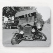 Tapis De Souris Feet évasé, 1922 (Devant)