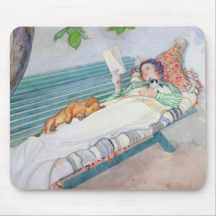 Tapis De Souris Femme se trouvant sur un banc, 1913 (la semaine