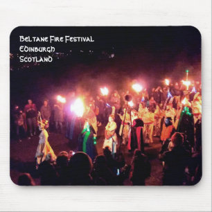 Tapis De Souris Fête des incendies de Beltane Procession de la rei