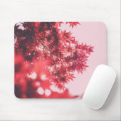 Tapis De Souris Feuilles de Érable Rouge sur Rose (Avec souris)