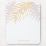 Tapis De Souris feuilles de palmiers rosés tropicaux modernes<br><div class="desc">Appelez tous les organisateurs professionnels de maison,  les reines de bureau et les bébés chefs !Ce design féminin présente des feuilles de palmiers tropicaux modernes en rose et crème doux. Personnalisez-le avec le texte de votre choix. Parfait pour votre maison,  bureau ou cadeau!</div>