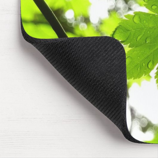 Tapis De Souris Feuilles d'érable avec Raindrops (Coin)