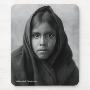 Tapis De Souris Fille de Qahatika