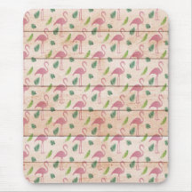 Flamant rose rose sur Motif bois