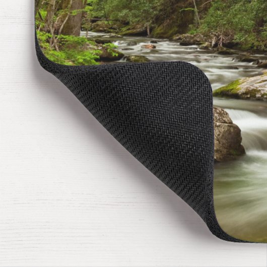 Tapis De Souris Flux De Fourche Droite À Travers La Forêt (Coin)