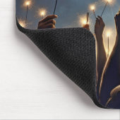 Tapis De Souris Foule avec des drapeaux américains et des étincela (Coin)