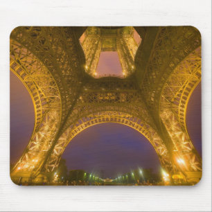 Tapis De Souris France, Paris. Tour Eiffel illuminée à 2