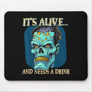 Tapis De Souris Frankensteins Monster C'est vivant et a besoin d'u
