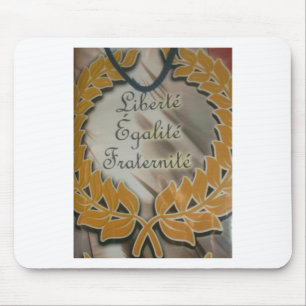 Tapis De Souris Fraternité pour l'égalité de liberté.png