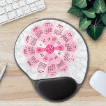 Tapis De Souris Gel 2024 Calendrier Unique Arrondi Boho Rose Flower<br><div class="desc">Gardez trace de la date en 2024 avec ce beau calendrier mousepad. Ce design unique forme la forme d'une fleur, avec les mois civils en cercle sur ses pétales. Il a un look hippie/bohème rétro, avec un arrière - plan marbré. Les couleurs sont toutes rose, blanc et gris. Customiser /...</div>