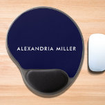 Tapis De Souris Gel Bleu de marine personnalisé minimaliste moderne<br><div class="desc">Ajoutez une pop de couleur et de personnalité à votre espace de travail grâce à ce pavé de souris en gel minimaliste bleu marine personnalisé et moderne portant un nom dans une police blanche sans empattement élégante sur un arrière - plan bleu marine. Le repose-poignet en gel lisse et confortable...</div>