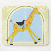 Giraffe de carrousel par Juin Erica Vess