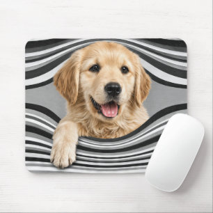 Tapis De Souris Golden Retriever dans un trou rayé abstrait