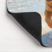Tapis De Souris Golden Retriever Puppy Walking On the Beach (Coin)