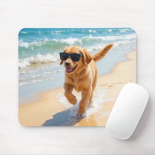 Tapis De Souris Golden Retriever Puppy Walking On the Beach (Avec souris)