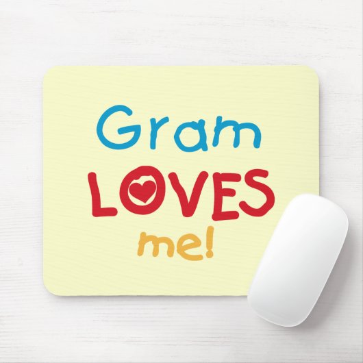 Tapis De Souris Gram Loves Me T-shirts et cadeaux (Avec souris)