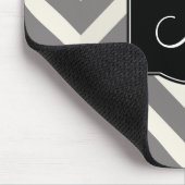 Tapis De Souris Gris et blanc Trappes Chevron avec Monogramme (Coin)