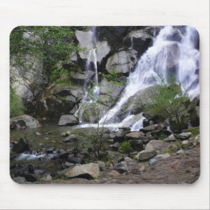 Tapis De Souris Grizzly Falls, parc national de King's Canyon, CA