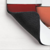 Tapis De Souris Gros plan de verres de différents vins (Coin)