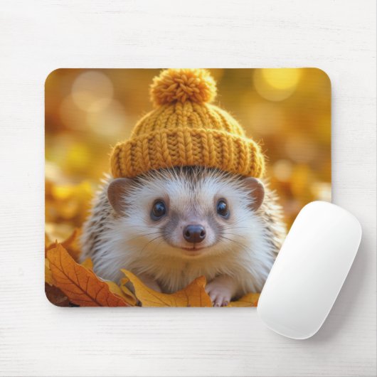 Tapis De Souris Hérisson Dans Les Feuilles Automnes (Avec souris)