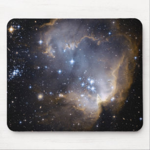 Tapis De Souris Hubble observe les étoiles infantiles dans la