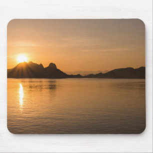 Tapis De Souris Île de Komodo au coucher du soleil