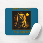 Tapis De Souris Illustration de chat embrassant une éclipse solair (Avec souris)