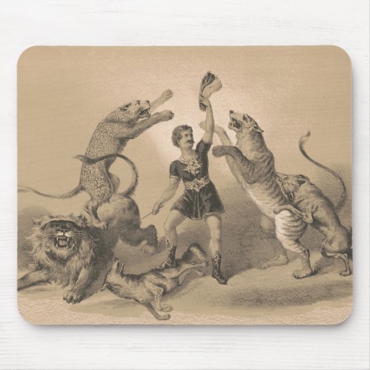 Tapis De Souris Interprète De Cirque Debout Parmi Les Animaux Vici (Devant)