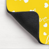 TAPIS DE SOURIS JAUNE CLAIR AVEC AMOUR DE SCRIPT BLANC (Coin)