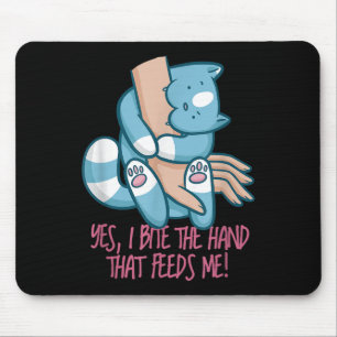 Tapis De Souris Je Cite La Main Qui Me Nourrit _ Citation De Chat 