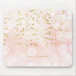 Tapis De Souris Joli Bokeh rose et Heart Gold Foil Confetti<br><div class="desc">Ajoutez un accent féminin et moderne à votre espace de travail avec cette mousepad personnalisée. Il présente un arrière - plan noir rose et blanc avec des coeurs de feuille d'or confetti. Personnalisez en ajoutant un nom ou une courte phrase. Cette mousepad coeur de feuille d'or sera parfait comme cadeau....</div>