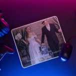 Tapis De Souris Joueur 2 Forever | Musique photo Couple Gamer pers<br><div class="desc">Augmentez votre espace de bureau avec ce tapis photo personnalisé de couple de joueurs. Avec votre photo personnalisée à côté d'une illustration de jeux d'aquarelle, il met en évidence l'expression amusante "You're My Player 2 Forever". Un mélange parfait d’amour et de technologie, ce tapis de souris fait un cadeau réfléchi...</div>
