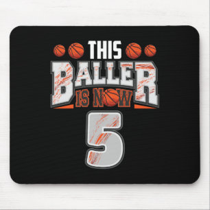 Tapis De Souris Joueur de basket-ball garçon de 5 ans Basket-ball