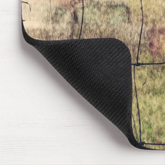 Tapis De Souris Junkyard rural, Vechicles s'écartant dans un champ (Coin)