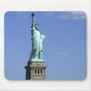 Tapis De Souris La beauté de la célèbre Statue de la Liberté sur